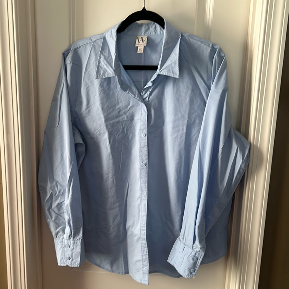 Light blue button down shirt long sleeves - Picture 5 of 6
